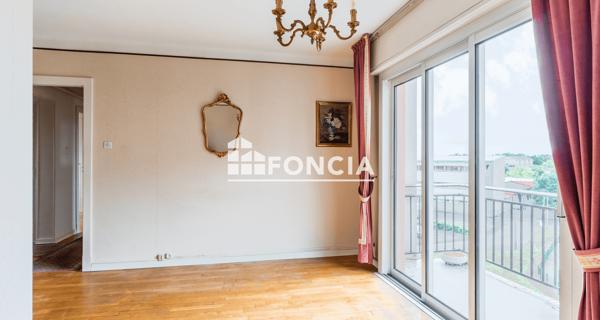 À vendre Appartement 4 pièces 71 m² - Montigny-lès-metz 57950