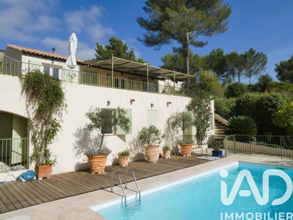 Maison à vendre 7 pièces 160 m² Pierrefeu-du-Var