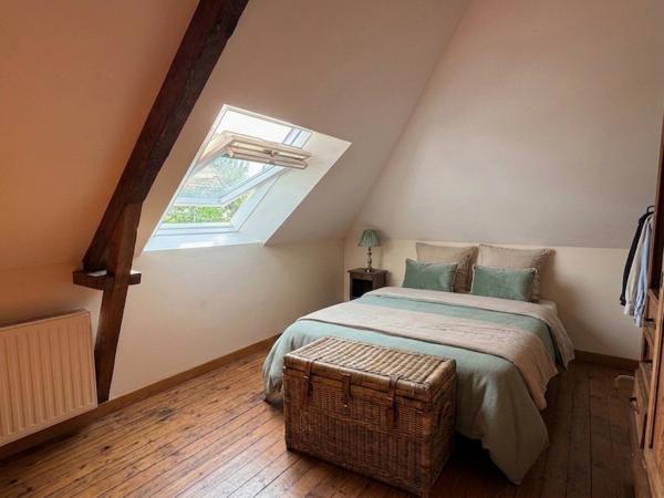 Maison 5 pièce(s) 4 chambre(s) 107 m²