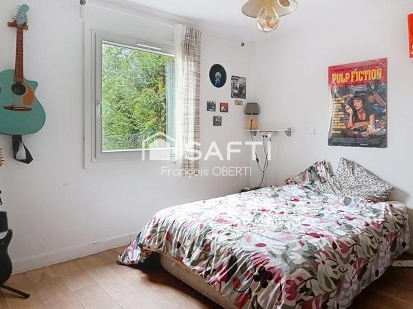 jolie maison à l'agencement idéal, au calme