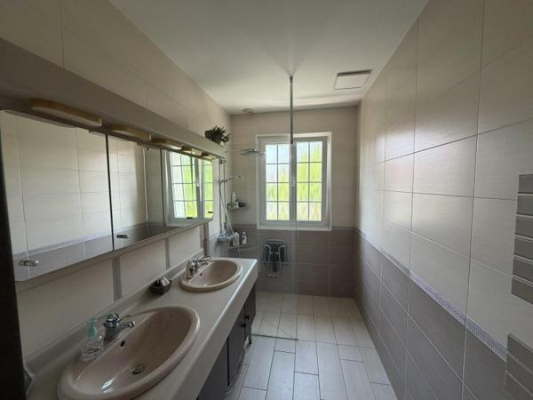 Vente / Maison T6+ à Besançon (25000)