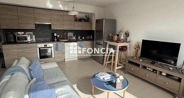 À vendre Appartement 3 pièces 66 m² - Marseille 13008