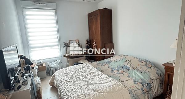 À vendre Appartement 3 pièces 66 m² - Marseille 13008