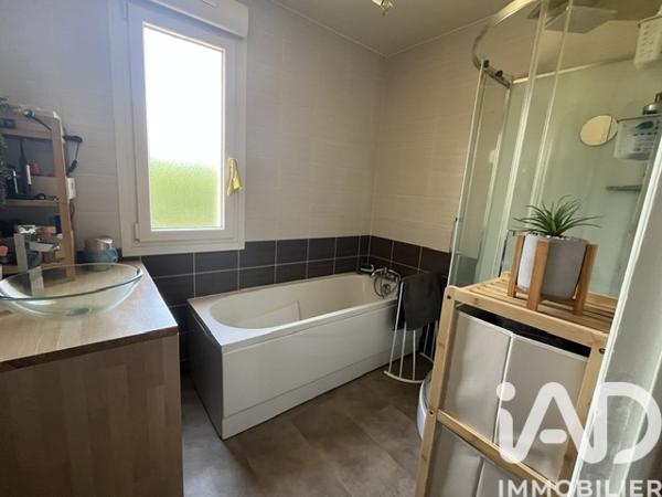 Maison à vendre 5 pièces 145 m² Le Lude