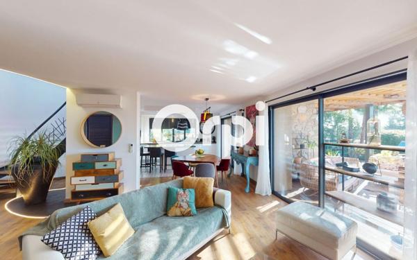 Maison à vendre    4 pièces • 131 m2 Carqueiranne