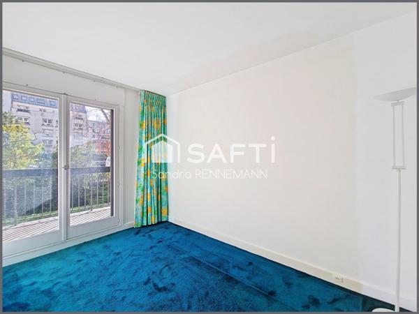 BECON  Lumineux, 3/4 chambres, 4 balcons, parking.