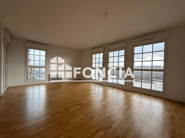 Location Appartement 3 pièces 65.5 m² - 1 RUE ANGELA DAVIS Lens 62300