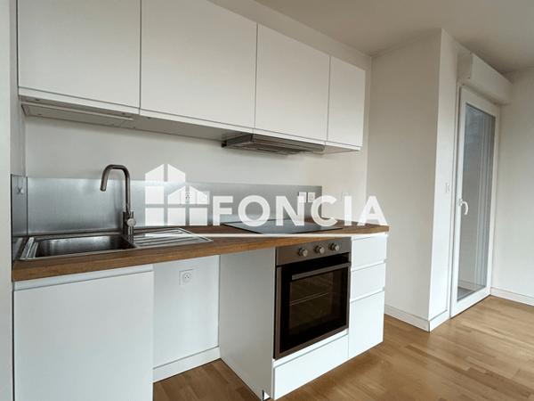 Location Appartement 3 pièces 65.5 m² - 1 RUE ANGELA DAVIS Lens 62300