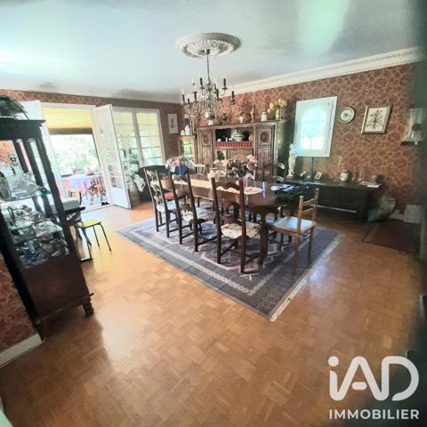 Maison à vendre 5 pièces 136 m² Carhaix-Plouguer