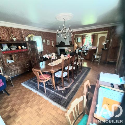 Maison à vendre 5 pièces 136 m² Carhaix-Plouguer