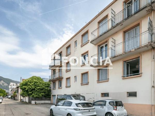 À vendre Appartement 2 pièces 42 m² - Grenoble 38100