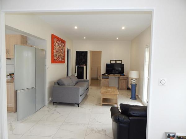 Maison  3 pièce(s) 80 m2