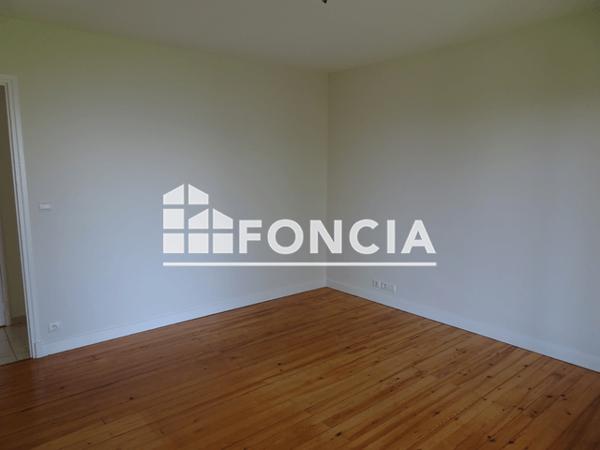 Location Maison 5 pièces 175.05 m² - 70 RUE FENOUILLERES Seyssins 38180