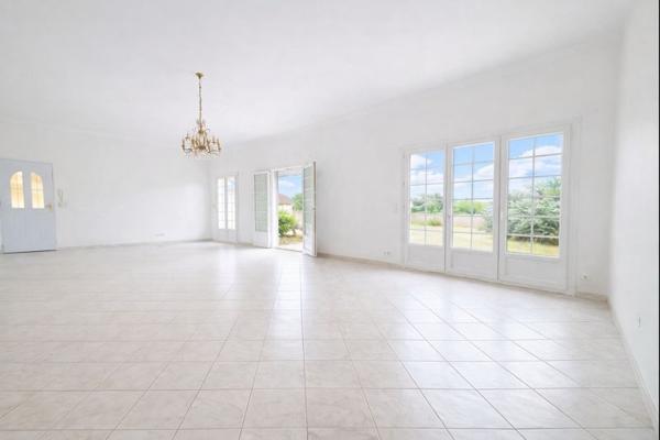 Maison 3 pièces - 145 m² Exclusivité efficity