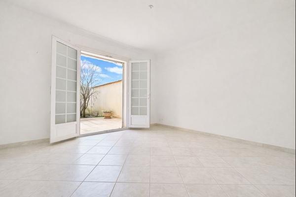 Maison 3 pièces - 145 m² Exclusivité efficity