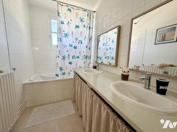 NANTES - Maison Familiale avec garage et jardin - 202m² 