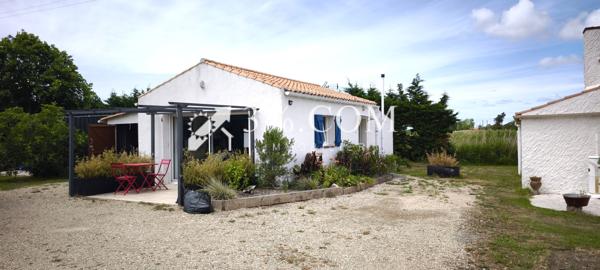 Maison
                                                                                                                                                                                                                                                                                                                        4 pièce(s)                                                                                                                                                                                                          2 chambre(s)                                                                                                                                                                                                          154  m²