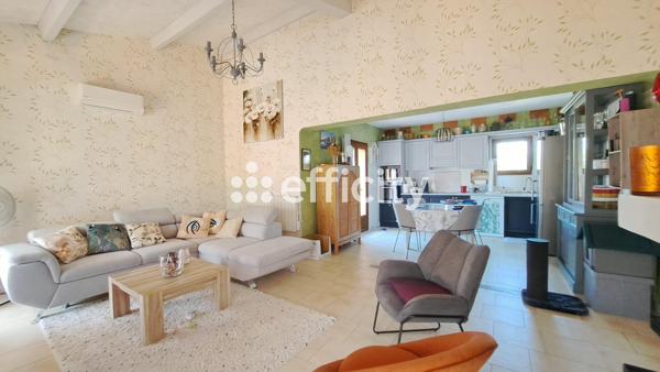 Maison
         5 pièces
        - 117 m² Exclusivité 350 000 € *
