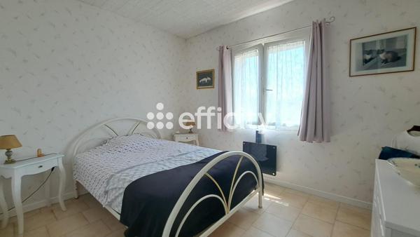 Maison
         5 pièces
        - 117 m² Exclusivité 350 000 € *