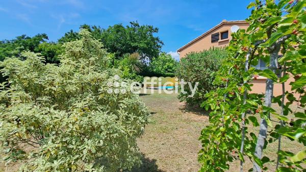 Maison
         5 pièces
        - 117 m² Exclusivité 350 000 € *