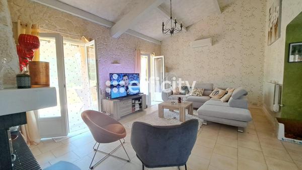 Maison
         5 pièces
        - 117 m² Exclusivité 350 000 € *