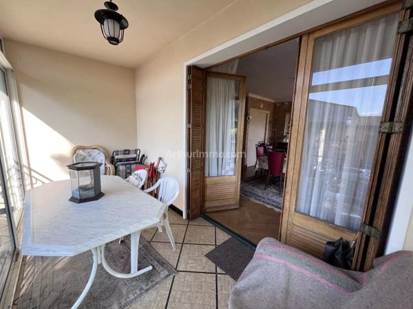 Vente                                                      Maison
                        
                     10 pièces                      230 m2                     à Porte-de-Savoie