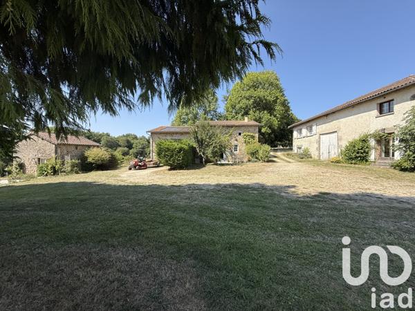 Maison à vendre 6 pièces 233 m² La Chapelle-Montbrandeix