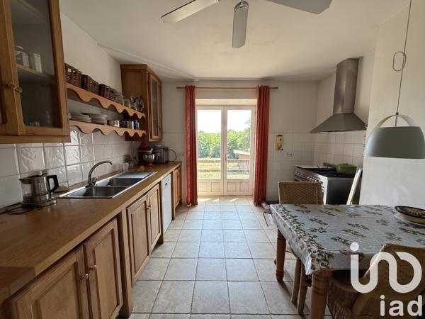 Maison à vendre 6 pièces 233 m² La Chapelle-Montbrandeix