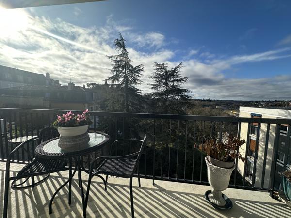 Appartement 4 pièce(s) 2 chambre(s) 113.98 m²