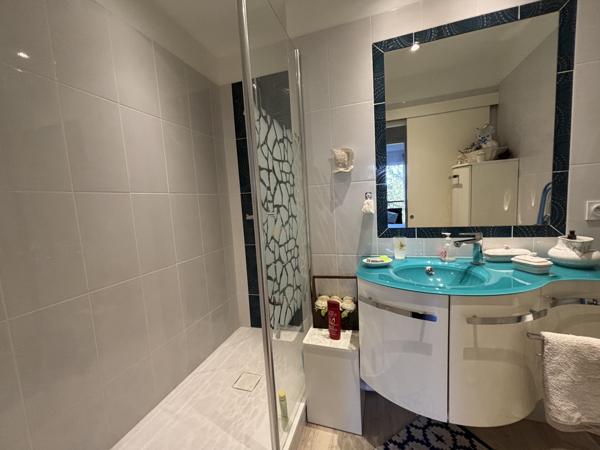 Appartement 4 pièce(s) 2 chambre(s) 113.98 m²