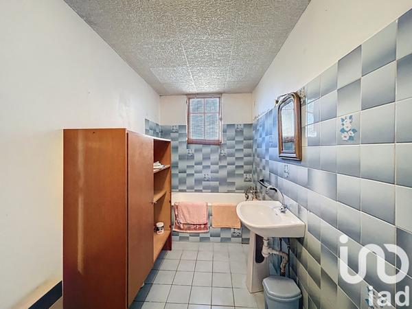 Maison à vendre 5 pièces 180 m² Saint-Médard-de-Guizières