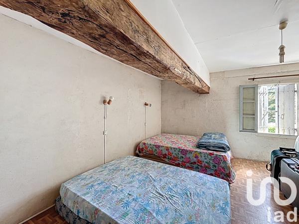 Maison à vendre 5 pièces 180 m² Saint-Médard-de-Guizières