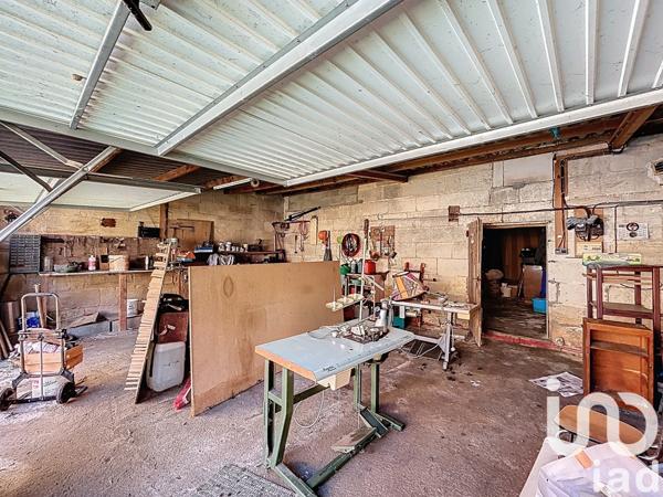 Maison à vendre 5 pièces 180 m² Saint-Médard-de-Guizières