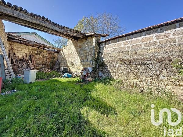 Maison à vendre 5 pièces 180 m² Saint-Médard-de-Guizières