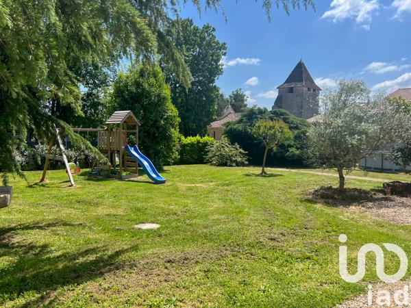 Maison à vendre 8 pièces 259 m² La Lande-de-Fronsac