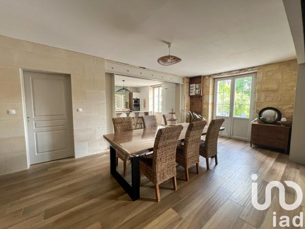 Maison à vendre 8 pièces 259 m² La Lande-de-Fronsac