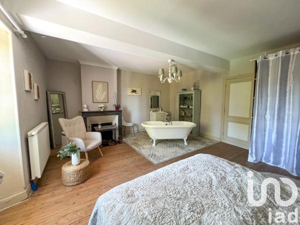 Maison à vendre 8 pièces 259 m² La Lande-de-Fronsac