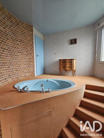 Maison à vendre 6 pièces 194 m² Langeais