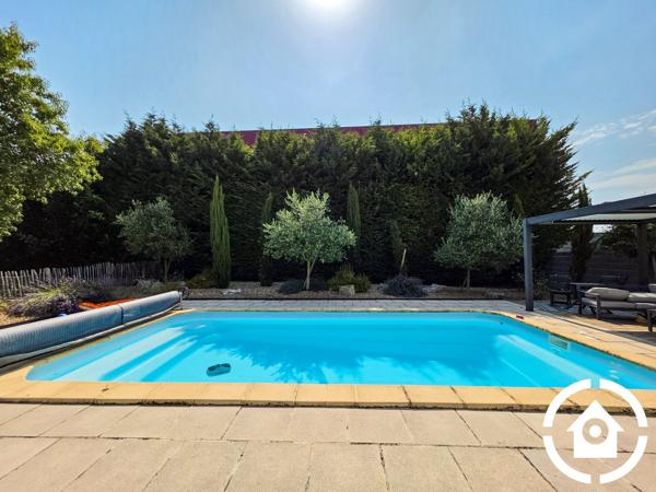 🏡 Maison familiale d'environ 140 m² – 5 chambres – Piscine – Jardin clos