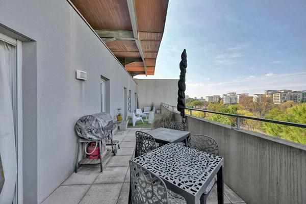 Dernier étage au calme avec terrasses et vue dégagée à Montpellier