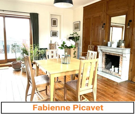 APPARTEMENT COSY HYPER CENTRE 4 chambres