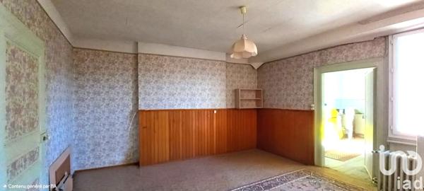 Maison à vendre 9 pièces 201 m² Saint-Yrieix-la-Perche