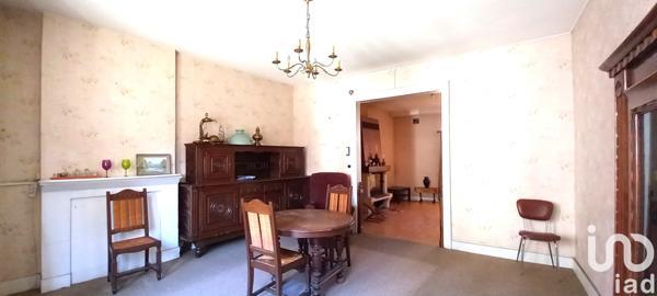 Maison à vendre 9 pièces 201 m² Saint-Yrieix-la-Perche