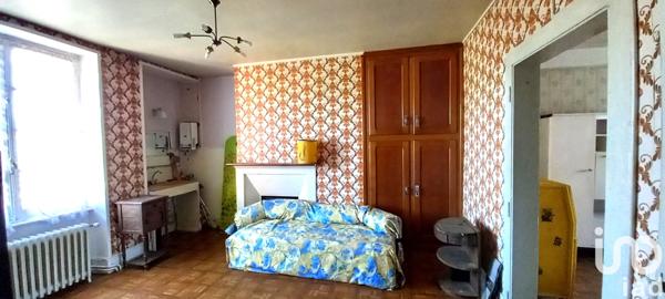 Maison à vendre 9 pièces 201 m² Saint-Yrieix-la-Perche