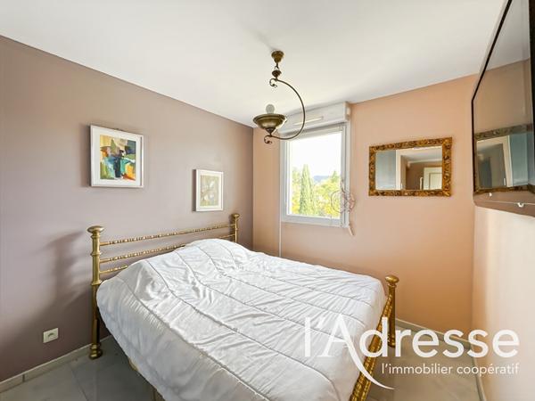 Appartement - 4 pièces - 80 m2