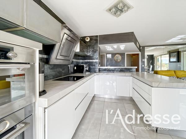 Appartement - 4 pièces - 80 m2