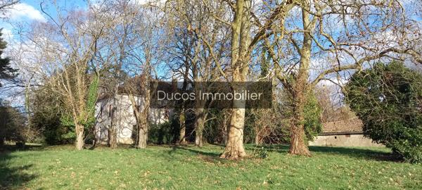 Poche de Miramont maison avec un magnifique potentiel