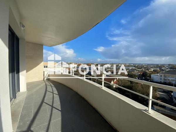 Location Appartement 2 pièces 41.04 m² - 3 AVENUE DE LA MISSION HAUT BRION Talence 33400