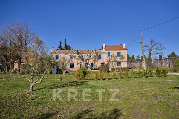 Bastide provençale entièrement rénovée - Caumont-sur-durance