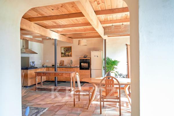 Bastide provençale entièrement rénovée - Caumont-sur-durance